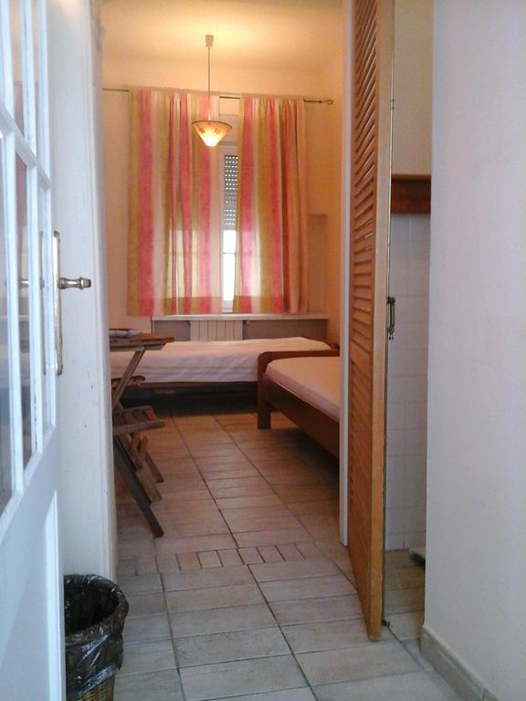 Guesthouse Lessi Загреб Номер фото